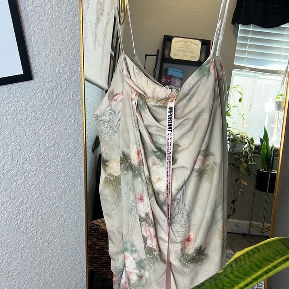 House of CB 'Vesper' Vintage Floral Maxi Skirt NWT - Picture 8 of 10